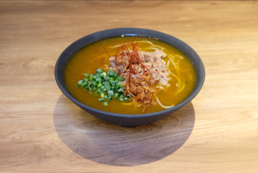 出汁カレー肉そば